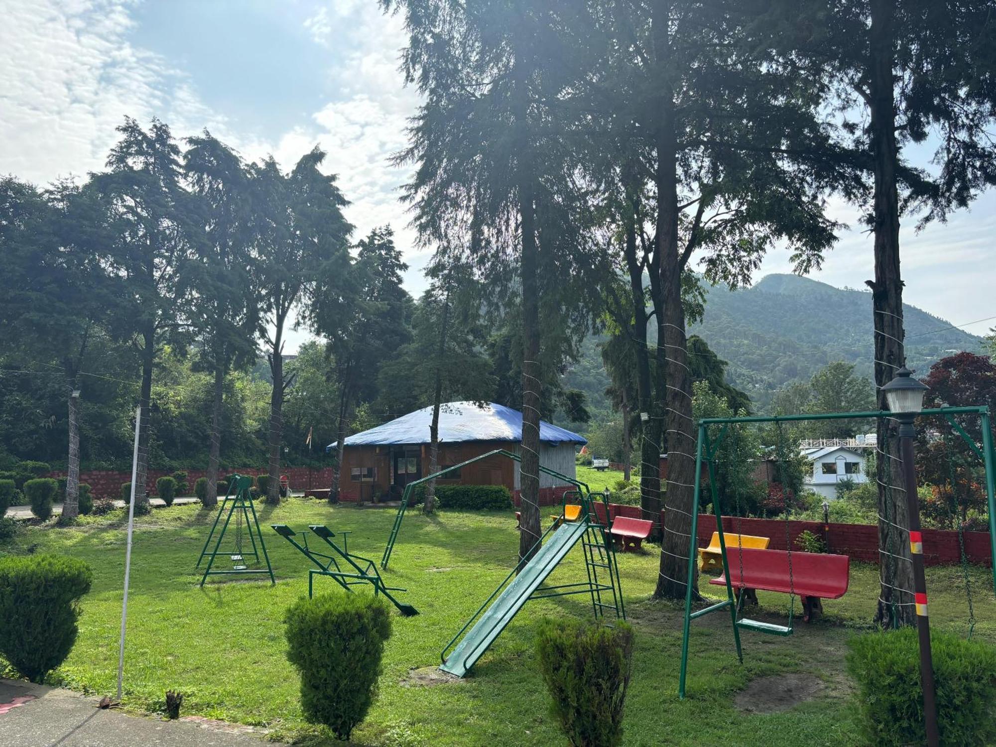 Shikha Resort Ewentbliz Bhīm Tāl Exteriér fotografie