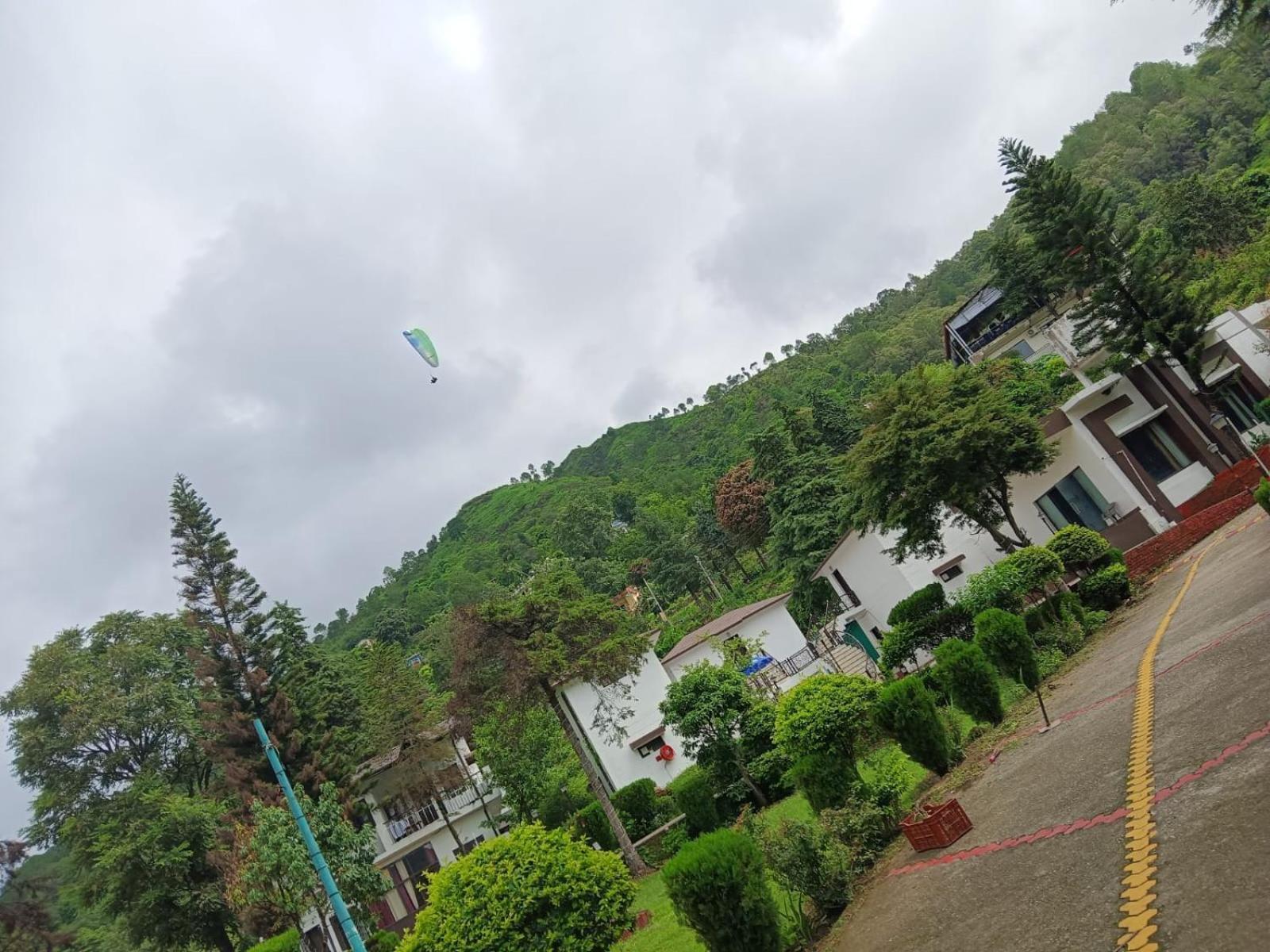 Shikha Resort Ewentbliz Bhīm Tāl Exteriér fotografie