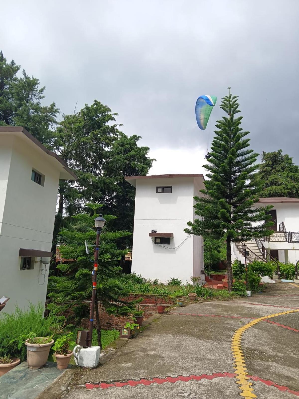 Shikha Resort Ewentbliz Bhīm Tāl Exteriér fotografie