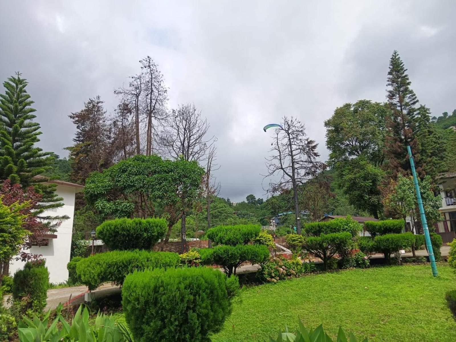Shikha Resort Ewentbliz Bhīm Tāl Exteriér fotografie