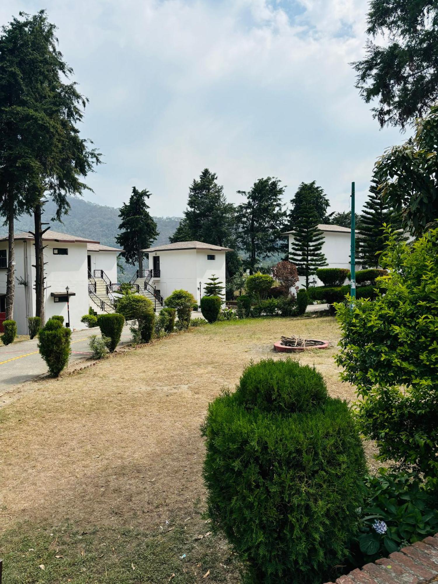 Shikha Resort Ewentbliz Bhīm Tāl Exteriér fotografie