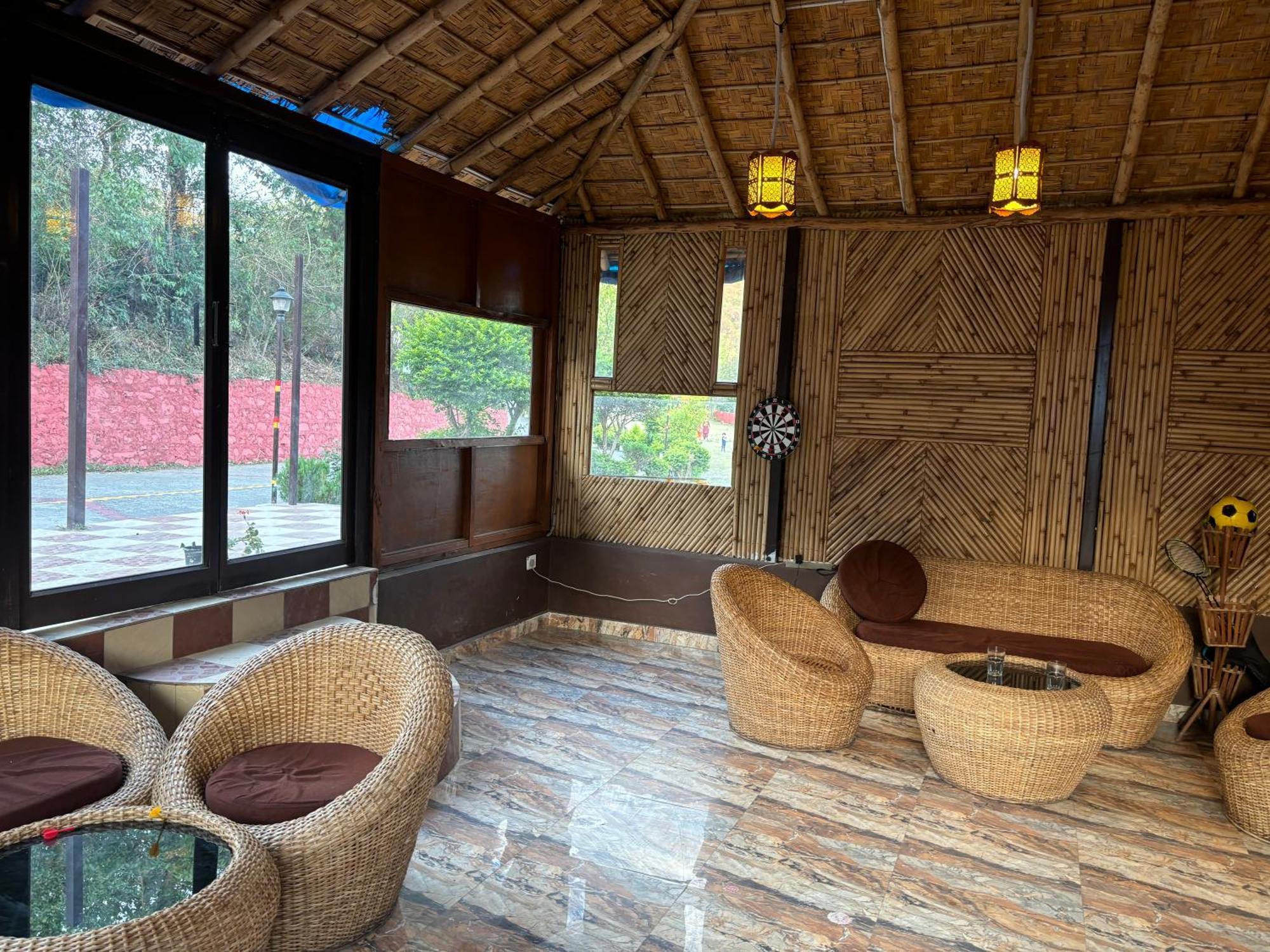 Shikha Resort Ewentbliz Bhīm Tāl Exteriér fotografie