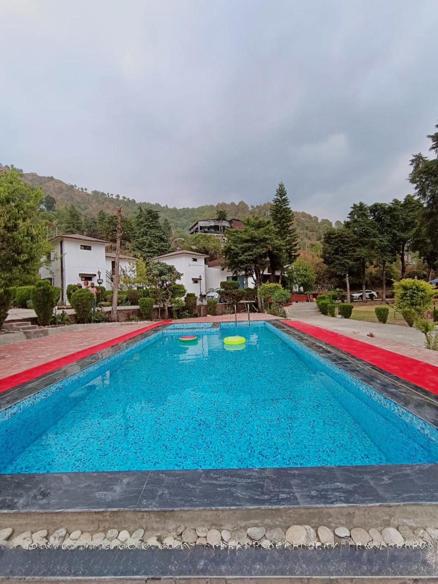 Shikha Resort Ewentbliz Bhīm Tāl Exteriér fotografie