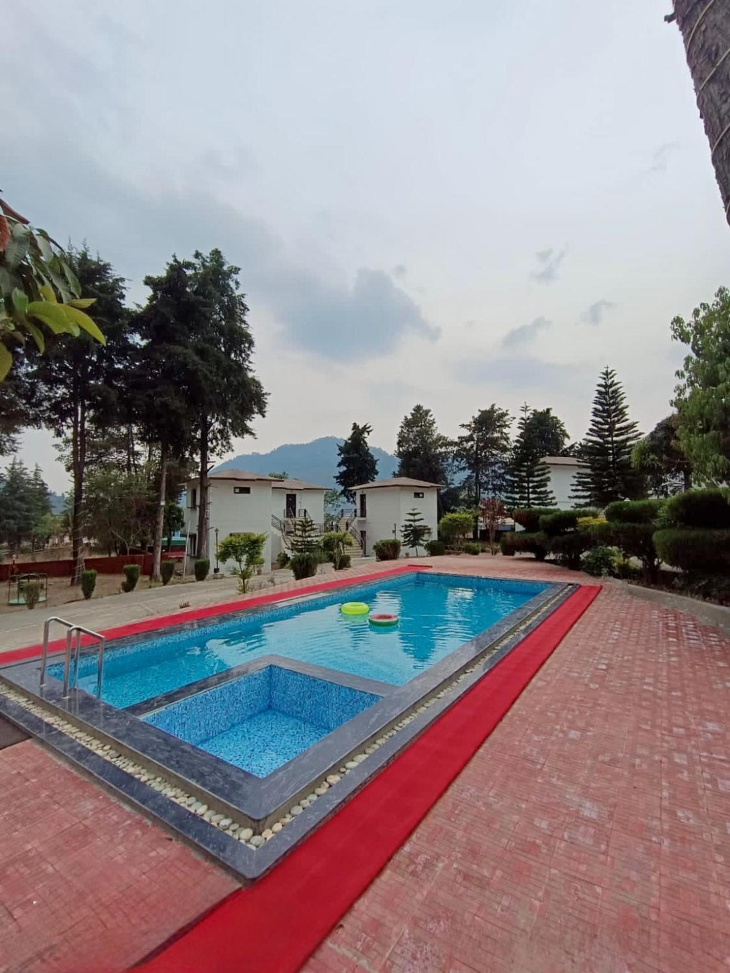 Shikha Resort Ewentbliz Bhīm Tāl Exteriér fotografie